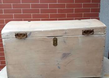 skrzynia drewniana , kufer