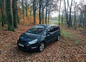 Ford S-MAX Titanium 2011 • 2.0 TDCi 140 KM • Manual • Xenon • Hak • Navi