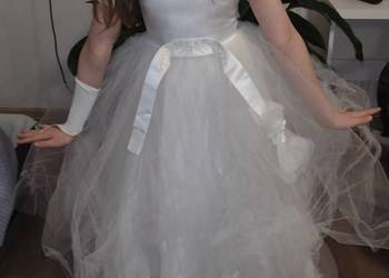 Sprzedam sukienkę sukienka komunijna komunijną Julietta
Biała na rozmiar 13