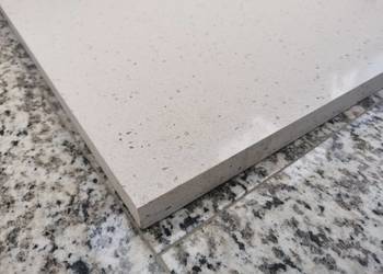 Kwarc NEW DIAMANTE 60x60x2 poler