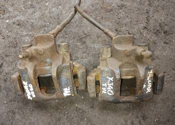 Jaguar XJ40 zacisk jarzmo tył