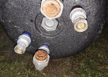 Sprzedam bojler 140l w dobrym stanie  cena 200 zl