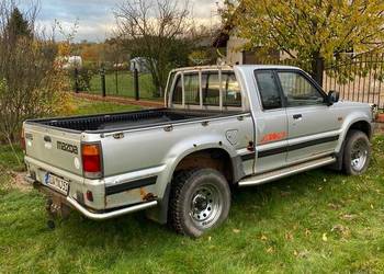 Mazda B2500