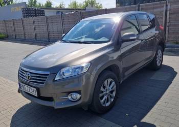 Sprzedam Toyota Rav 4 2011 4x4
