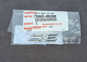 75443-06200 emblemat napis SE klapy bagażnika Toyota Camry / Sienna