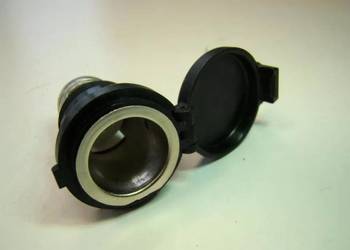 GNIAZDO ZAPALNICZKI 12V NISSAN INFINITI #