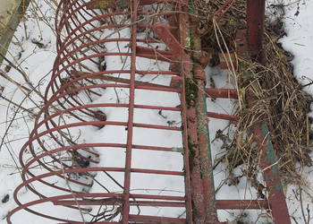 Zgrabiarka traktorowa była konna