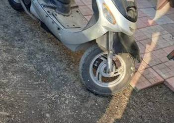 Skuter 500zl przyczepka 600zl mauzery 250,os z kołami