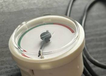 manometr kotła Ariston genus premium 24