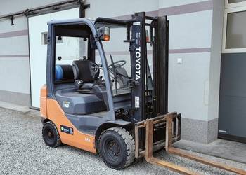 Wózek widłowy Toyota 8FG18 1.8T Przebieg 6tys. mtg Manual Książka Udt