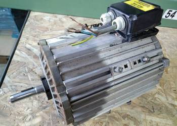 Wolnoobrotowy silnik 2 biegowy 0,35kw 550obr / 0,93kw 670obr