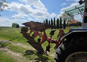 Pług 3 skiby Steeno 105