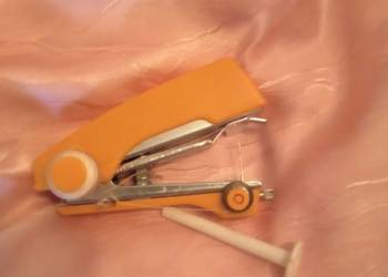 sprzedam ręczną maszynę do szycia