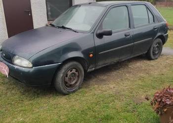 Ford Fiesta MK4 ważne oc i przegląd z oryginalnym katalozatorem