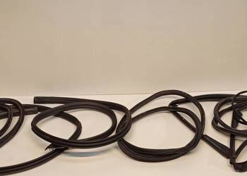 PORSCHE USZCZELKA KLAPY 98751261103 BOXSTER 987