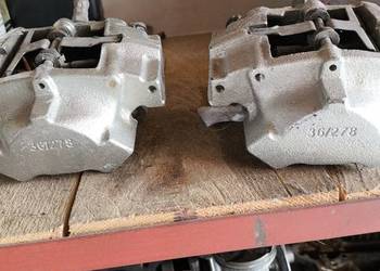 Szczęka hamulcowa  tylnia lewa prawa Mercedes CLK w208