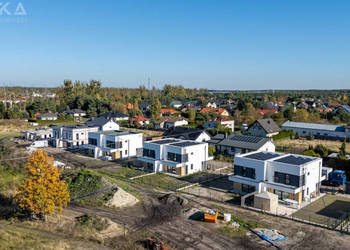 Oferta sprzedaży domu bliźniaka Łochowo 108.6m2
