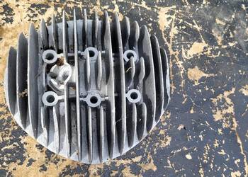 GŁOWICA CYLINDRA TRIUMPH TWN