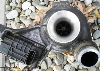 Turbina do BMW 118d kompletna, 781018902