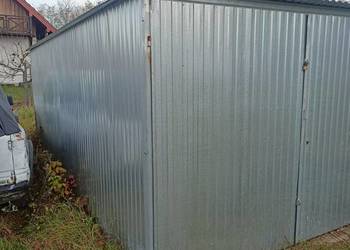 Garaż z blachy ocynkowanej