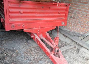 Rozrzutnik 1 osiowy 3,5 t