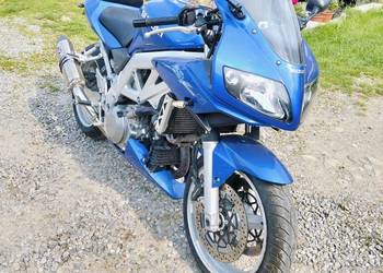 Sprzedam Suzuki SV 1000S stan jak nowy, mały przebieg