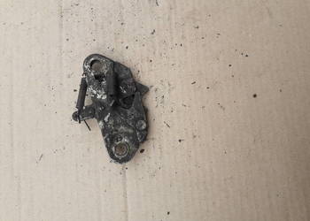 ZAMEK BAGAZNIKA MALUCH FIAT 126P KLAPY 650E