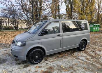 Volkswagen T5 9 osób 1.9 TDI android LED