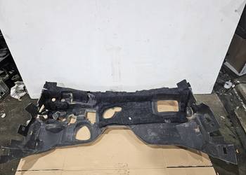 WYGŁUSZENIE ŚCIANY GRODZIOWEJ AUDI A6 C7 4G1863947E