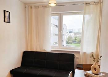Pokój  | Room | Кімната 12 M2  w Mieszkaniu 44 m² Mokotów Al. Sikorskiego