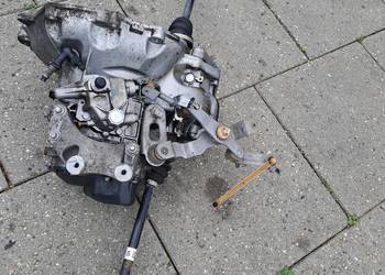Opel Corsa D 1.2 16V A12XER skrzynia biegów F13  2UW429 przebieg 86 tys.km Opel Corsa D 1.2 16V A12XER skrzynia biegów F13  2UW429 przebieg 86 tys.km