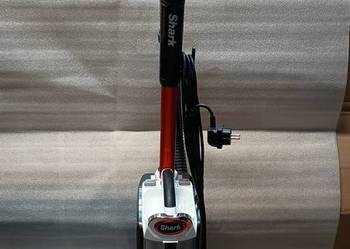 Odkurzacz pionowy Shark Classic Anti Hair Wrap NZ801UK Odkurzacz pionowy Shark Classic Anti Hair Wrap NZ801UK