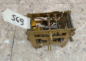 569 Mechanizm starego małego zegara ściennego Kienzle uszkodzony