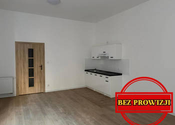 Przestronna kawalerka w centrum