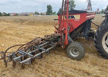 Siewnik KRM pneumatyczny