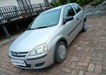 ZADBANA CORSA benzyna SPRAWNA KLIMATYZACJA !!!!