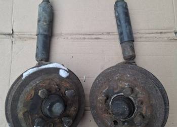 Zawieszenie przód przednie zwrotnice piasty Fiat 126p Maluch