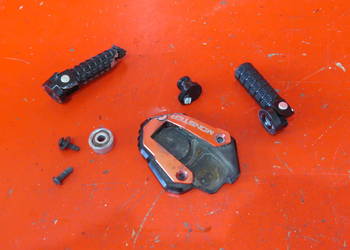 DUCATI MONSTER SP 937 2023 STOPKI NÓŻKI PODNÓŻKI