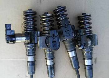 Pompowtryski pompowtrysk 2.0 TDI 140km 03G130073S Vw Audi Seat Skoda