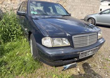 Mercedes W202 C200 Kompressor 193 KM / 1997 / Włochy / projekt