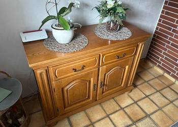 Pakowna komoda dębowa pod telewizor z Niemiec