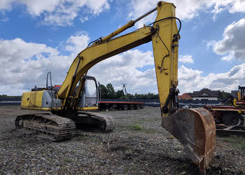 Koparka gąsienicowa NEW HOLLAND KOBELCO E215 / 22.2 t / 2007 r. / 152 KM