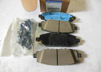 Klocki hamulcowe MOPAR 68386838AD Klocki tył ceramiczne Jeep Wrangler 2018-