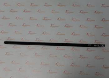 MITSUBISHI L200 07r Listwa zgarniająca lewy przód