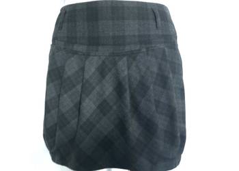 Spódnica kratka MINI Bombka r. 38 River Island stan bdb