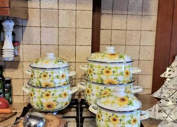 PROMOCJA 199 zł   Zestaw 5 garnków z pokrywkami emaliowanych dużych