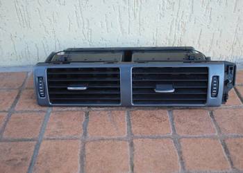 KRATKA NAWIEWU ŚRODKOWA AUDI A6 C5 4B1820951