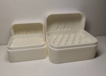 Zestaw organizerów na baterie AA + AAA różne kolory