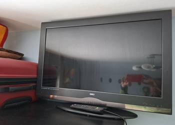 Telewizor marki Oki o przekątnej 32 cali
