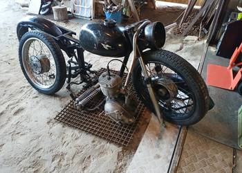 Motor WSK 125 rok 1978 rok 1979 Zapraszam.